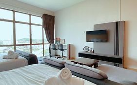 2-4 Pax Spacious Living @ Mount Austin, Jb #02